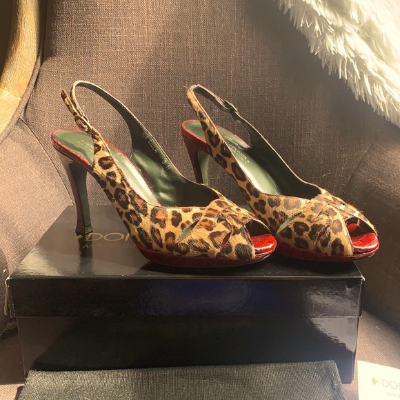 Donald J Pliner Zilla 106 Pumps Faux Fur - Picture 2 of 12